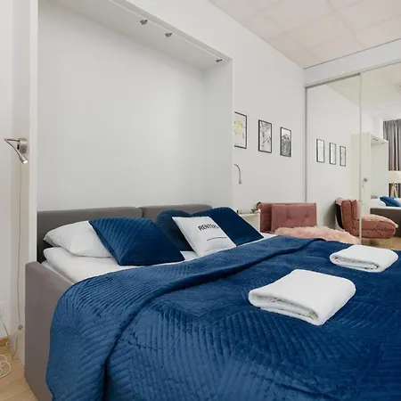Апартаменты Aleje Jerozolimskie With Parking And Ac By Renters *